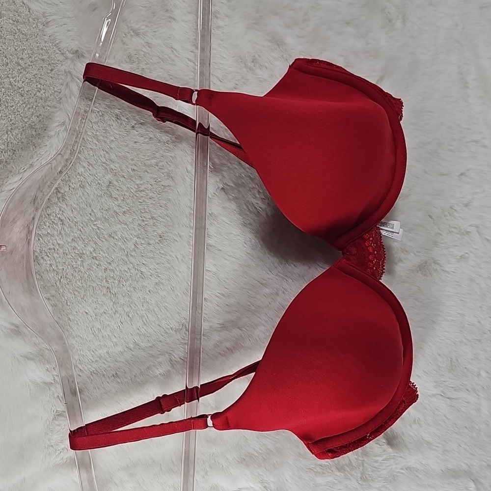 Gap 34C Lightly Lined T-Shirt Bra Red